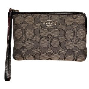 Coach Signature Jacquard Black & Gray Corner Zip Wristlet F58033